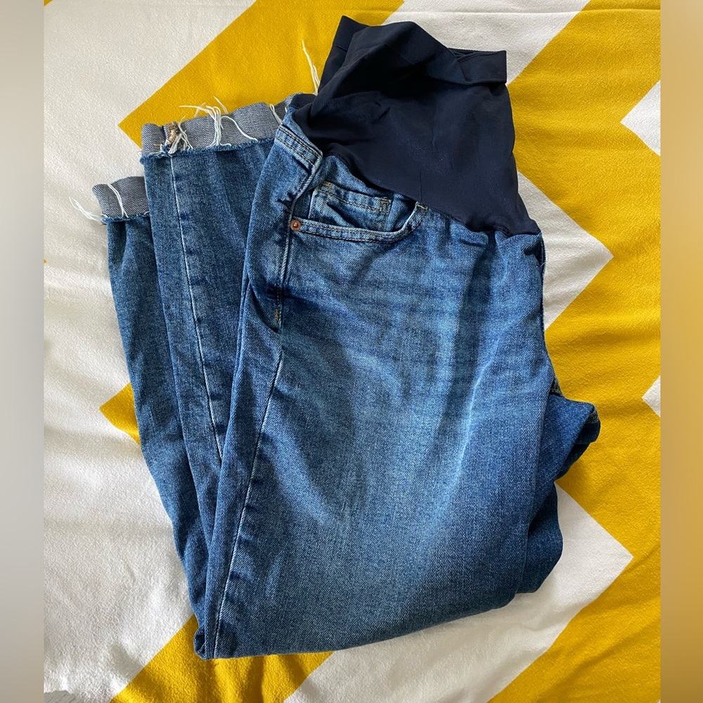 Old Navy maternity straight leg jeans size 10